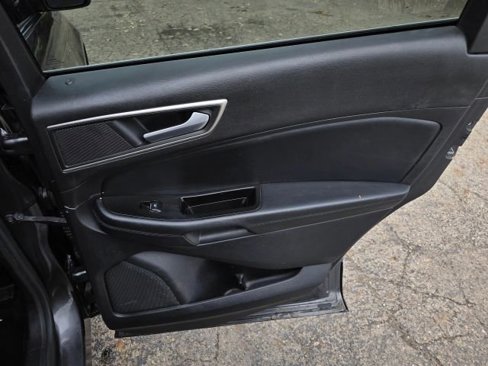 Used 2015 Ford Edge SEL w/ Equipment Group 201A image 14