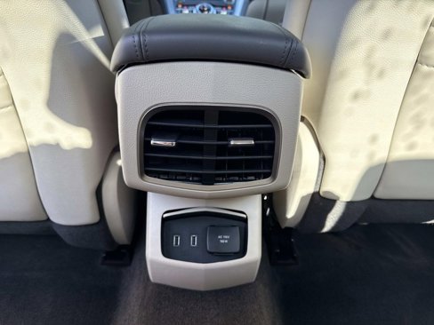 Used 2018 Lincoln MKZ Reserve image 17