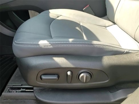 Certified 2020 Buick Enclave Essence w/ Sound and Sites Package image 14