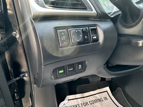 Used 2016 Nissan Sentra SV image 13