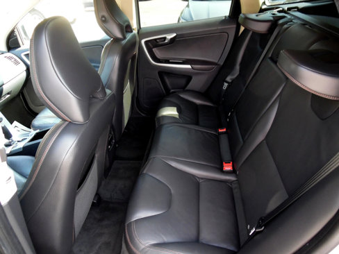 Used 2011 Volvo XC60 T6 image 18