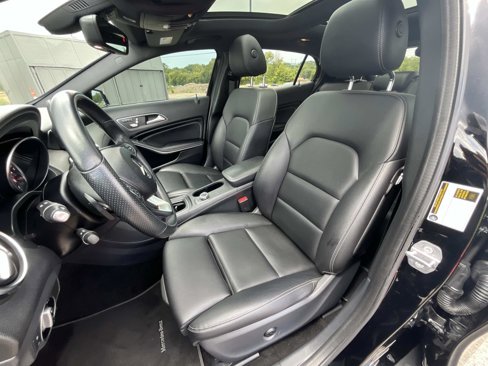 Used 2019 Mercedes-Benz GLA 250 4MATIC image 12