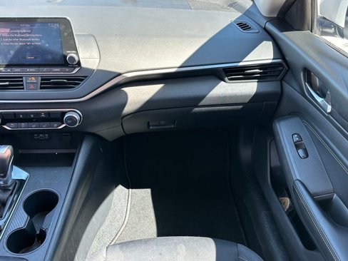 Used 2020 Nissan Altima 2.5 S image 12