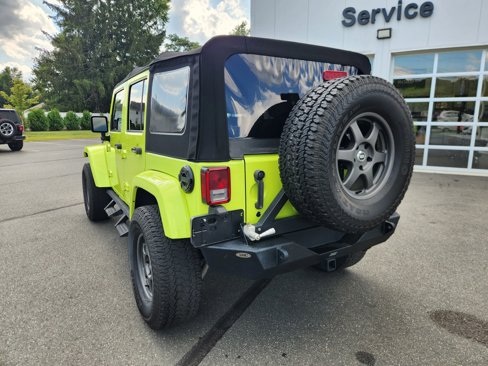 Used 2016 Jeep Wrangler Unlimited Sahara image 12