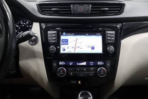 Used 2018 Nissan Rogue Sport SL w/ SL Premium Package image 20