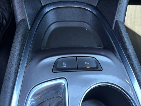 Used 2024 Chevrolet Malibu LT image 35