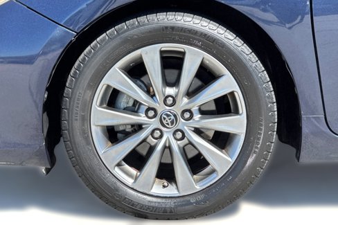 Used 2016 Toyota Camry XLE image 10