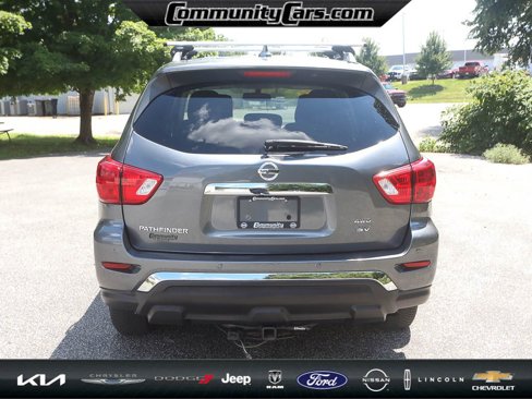 Used 2019 Nissan Pathfinder SV image 6