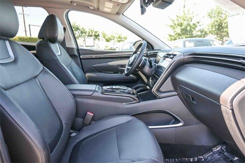 Certified 2022 Hyundai Tucson Limited image 18