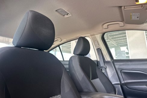 Certified 2022 Nissan Versa S image 16
