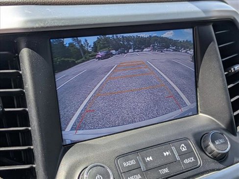 Used 2017 GMC Acadia SLT image 11