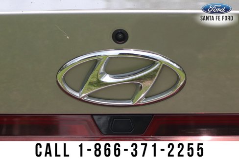 Used 2023 Hyundai Elantra SEL w/ Convenience Package image 12
