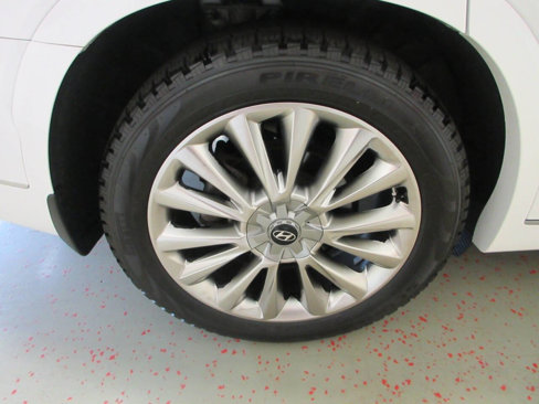 Used 2020 Hyundai Palisade Limited w/ Winter Weather Package image 16