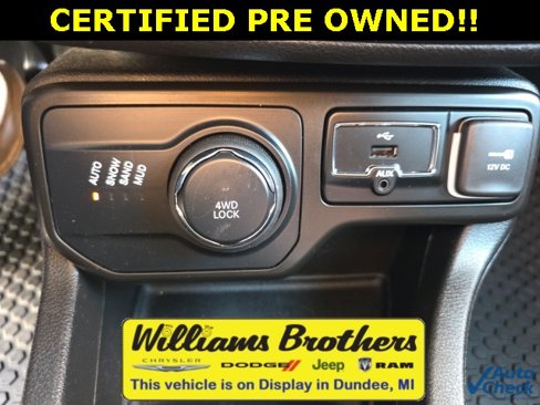 Certified 2022 Jeep Renegade Latitude w/ Convenience Group image 17