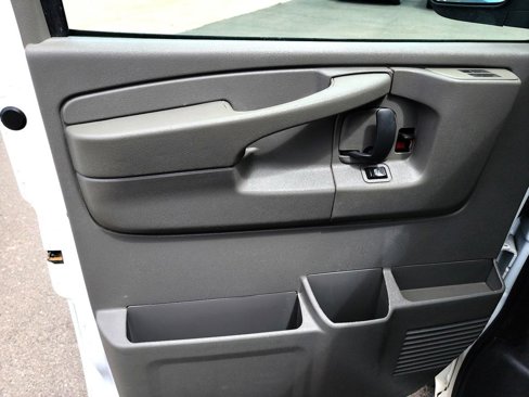 Used 2014 Chevrolet Express 2500 LS image 21