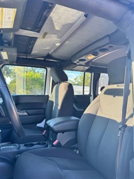 Used 2017 Jeep Wrangler Unlimited Sport w/ Connectivity Group image 8