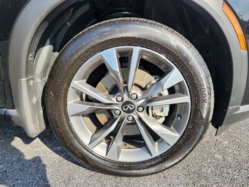 Certified 2025 INFINITI QX60 Luxe image 7