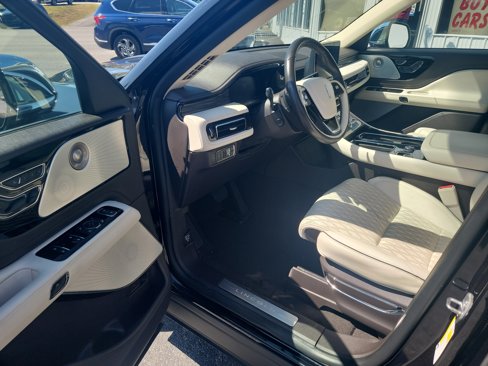 Used 2020 Lincoln Aviator Black Label w/ Dynamic Handling Package image 14