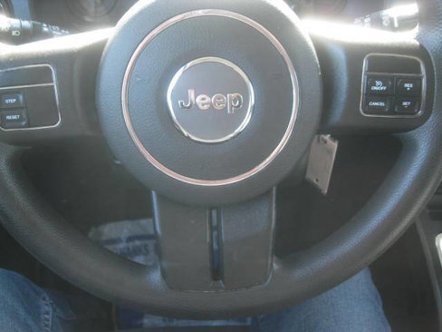 Used 2013 Jeep Patriot Sport image 16