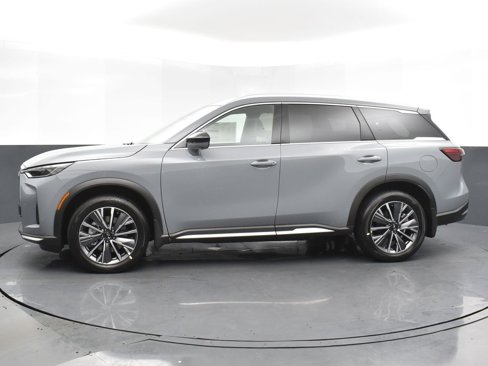 New 2026 INFINITI QX60 Luxe w/ Family Package image 3