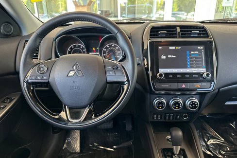 Used 2024 Mitsubishi Outlander Sport SE image 14