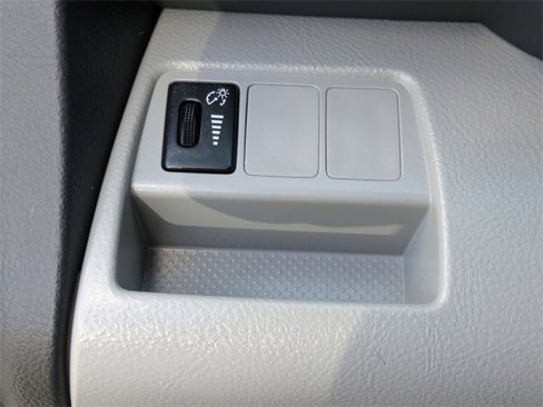 Used 2012 Toyota RAV4 4WD image 13