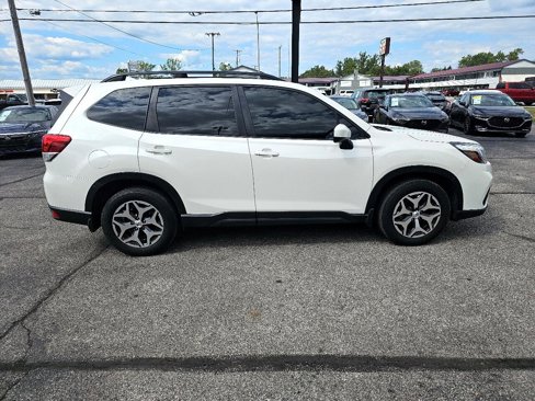 Used 2019 Subaru Forester Premium w/ All-Weather Package image 5