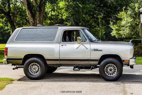 Used 1987 Dodge Ramcharger 4WD image 9