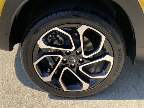 Used 2024 Chevrolet Trax RS w/ Sunroof Package image 31
