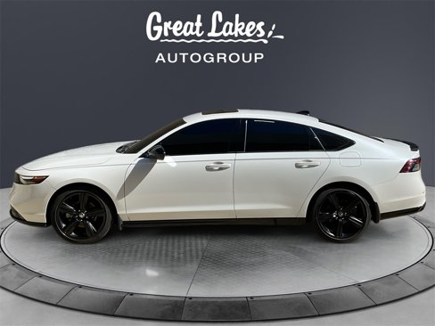 Used 2024 Honda Accord Sport image 2