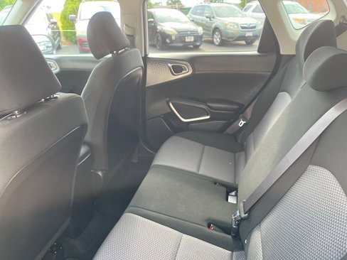 Used 2024 Kia Soul LX w/ Option Group 015 image 16