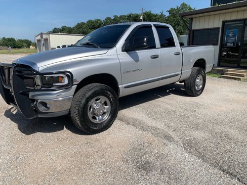 Used 2004 Dodge Ram 3500 Truck SLT w/ Trailer Tow Group image 3
