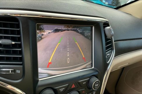 Used 2014 Jeep Grand Cherokee Limited image 18