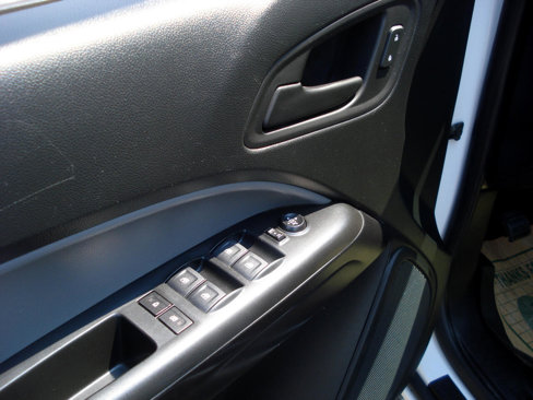 Used 2020 Chevrolet Colorado W/T w/ WT Convenience Package image 19