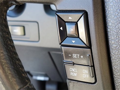 Used 2013 Ford F150 XLT w/ XTR Pkg image 10