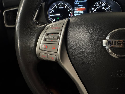 Used 2015 Nissan Rogue SL w/ SL Premium Package image 23