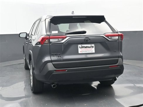 Used 2023 Toyota RAV4 LE image 19