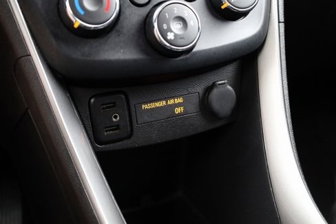 Used 2020 Chevrolet Trax LT w/ Driver Confidence Package image 20