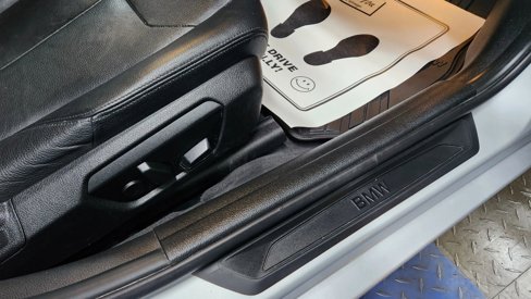 Used 2014 BMW 320i xDrive Sedan image 15