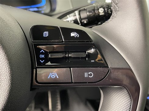 New 2025 Hyundai Elantra Sport w/ Cargo Package image 8