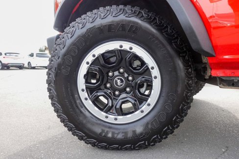 Used 2023 Ford Bronco 4-Door w/ Sasquatch Package image 10