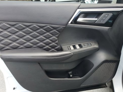 Used 2023 Mitsubishi Outlander SEL image 57