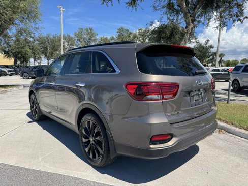Certified 2019 Kia Sorento S image 6