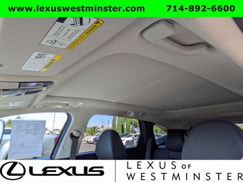 Used 2022 Hyundai Tucson Limited w/ Cargo Package image 19