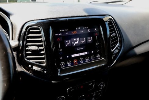 Used 2020 Jeep Compass Limited image 51