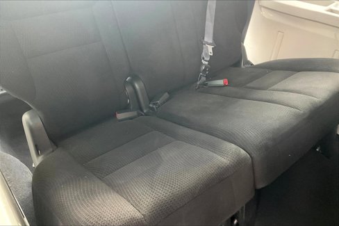 Used 2016 Dodge Grand Caravan American Value Package image 18