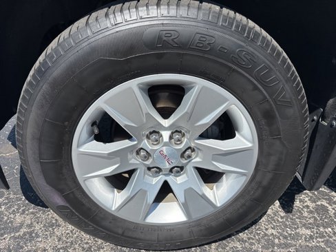 Used 2017 GMC Canyon SLE w/ SLE Convenience Package image 27