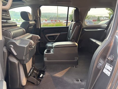 Used 2015 Nissan Armada Platinum image 19