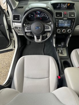 Used 2017 Subaru Forester 2.5i Premium image 18