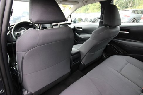Used 2020 Toyota Corolla LE image 23
